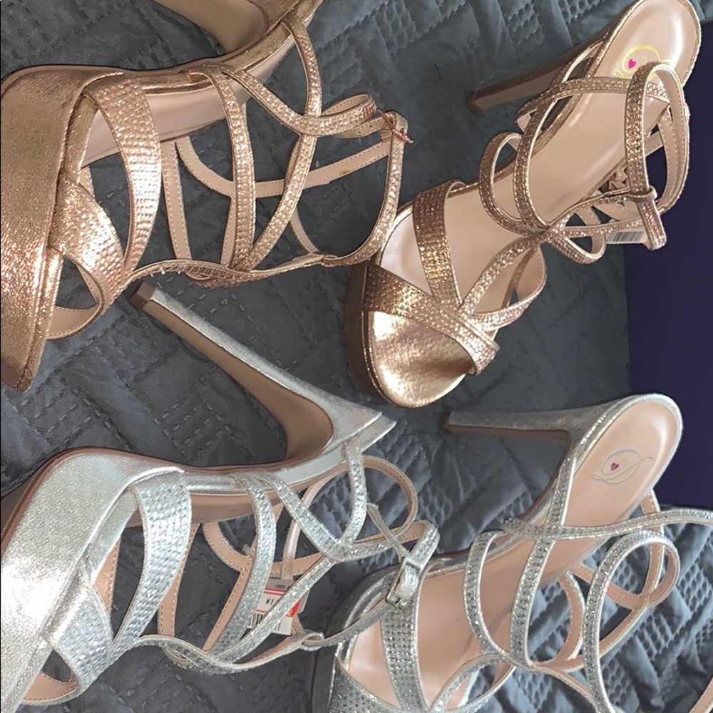 BUNDLE DEAL (2 Pairs of 8 1/2 Heels) $25